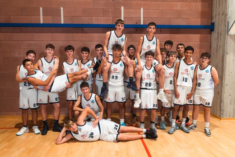 Foto di squadra U17 regionale bianca 2